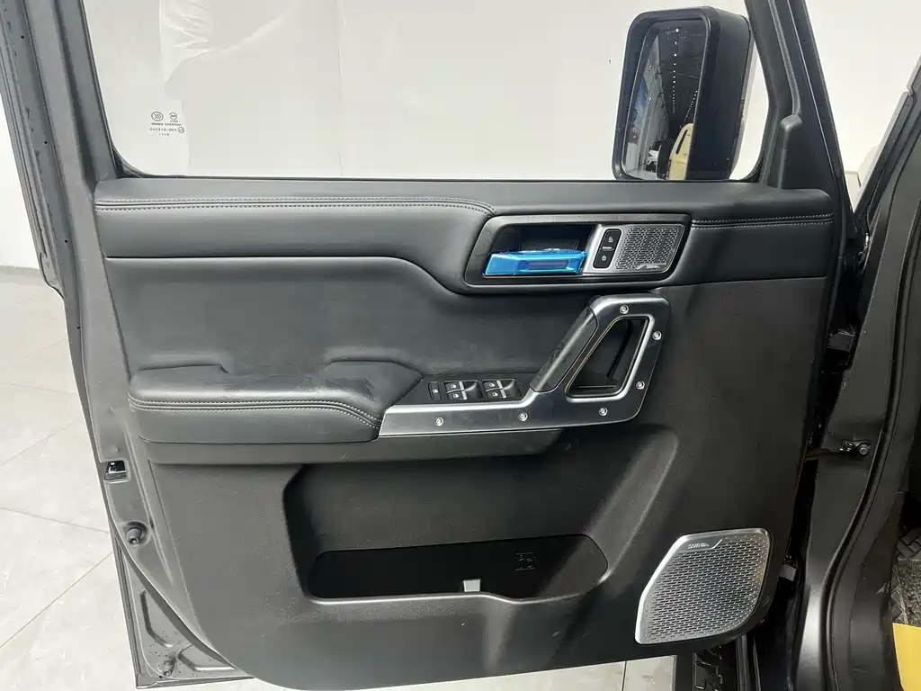 212 212 T01 — фото 15