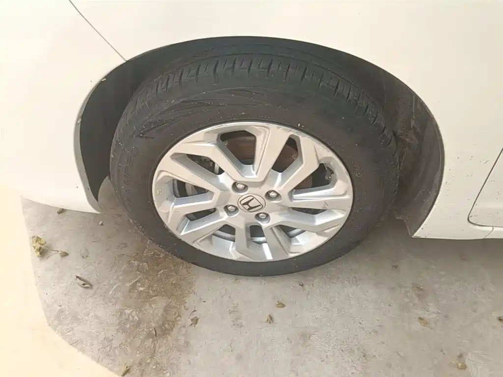 Honda Fit — фото 23