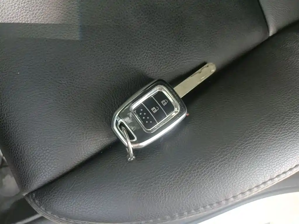 Honda Fit — фото 9