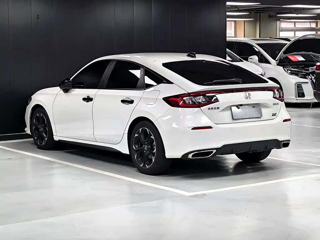 Honda Civic — фото 9