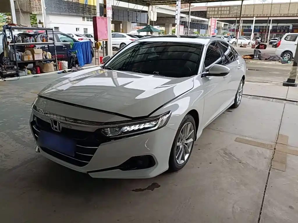 Honda Accord — фото 2
