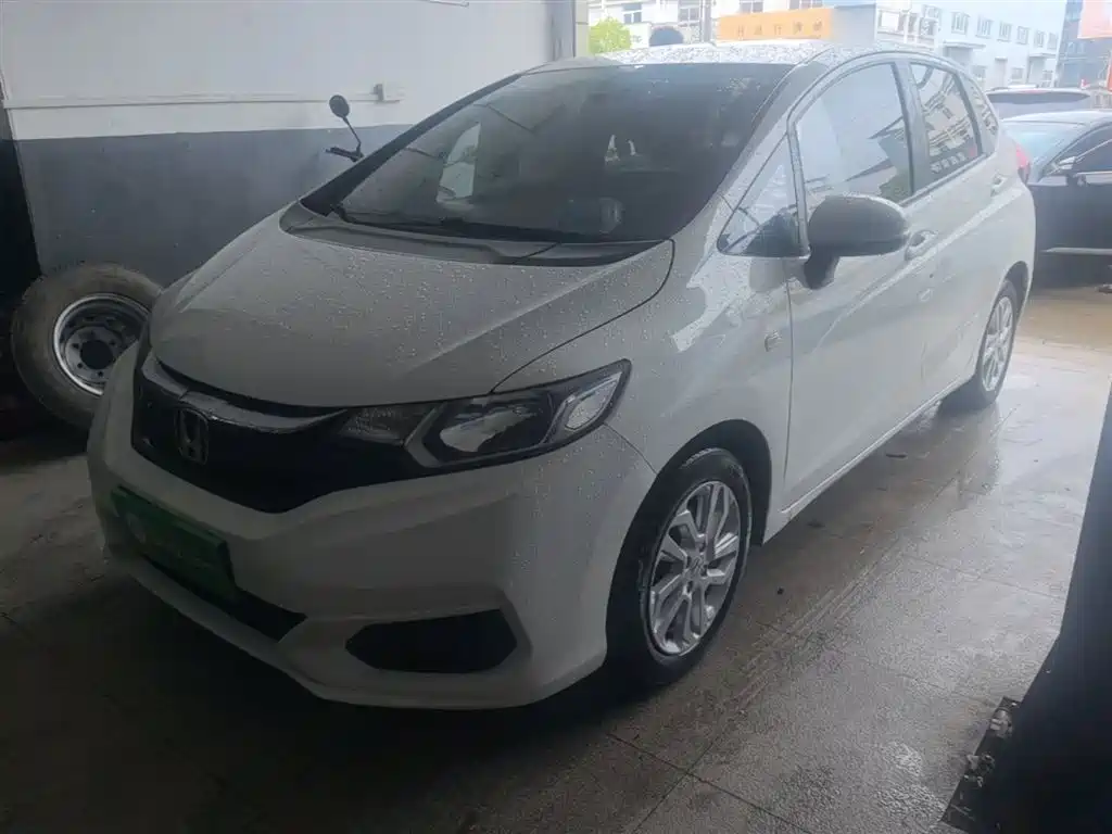 Honda Fit — фото 2