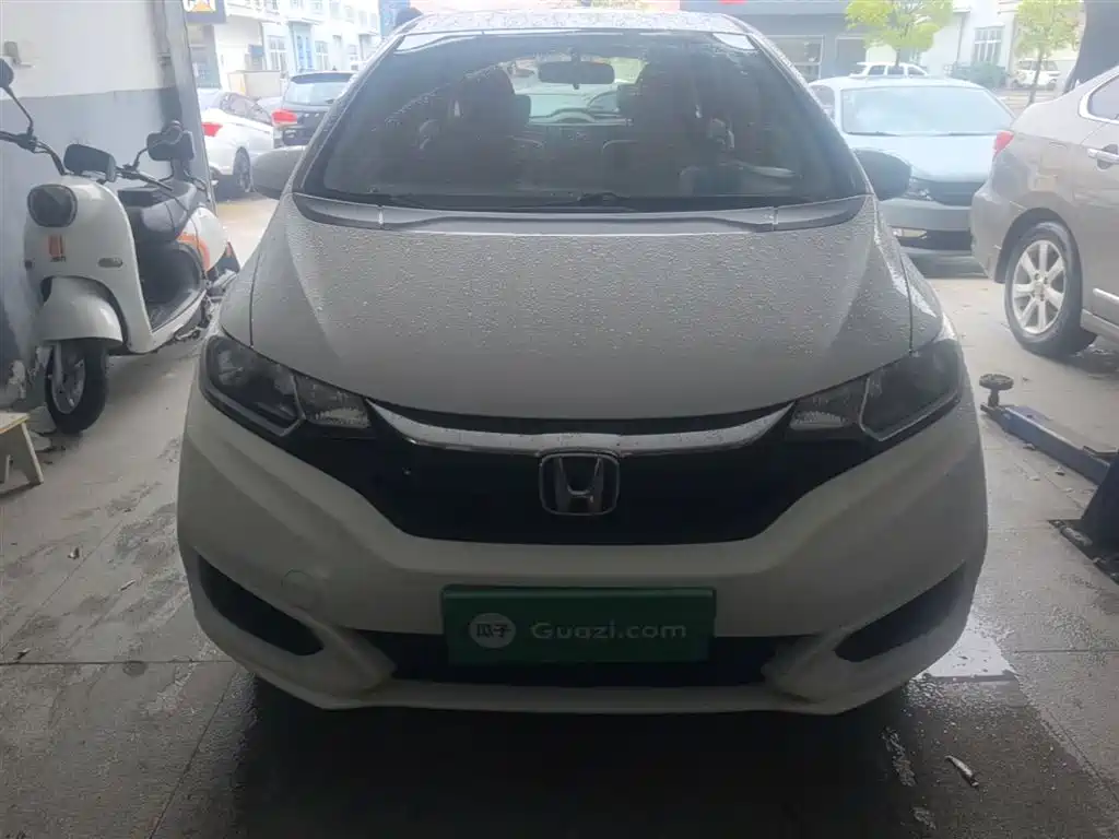 Honda Fit — фото 3