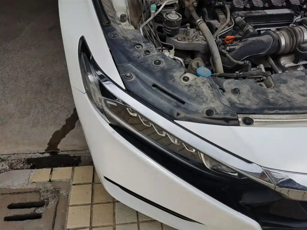 Honda Accord — фото 13