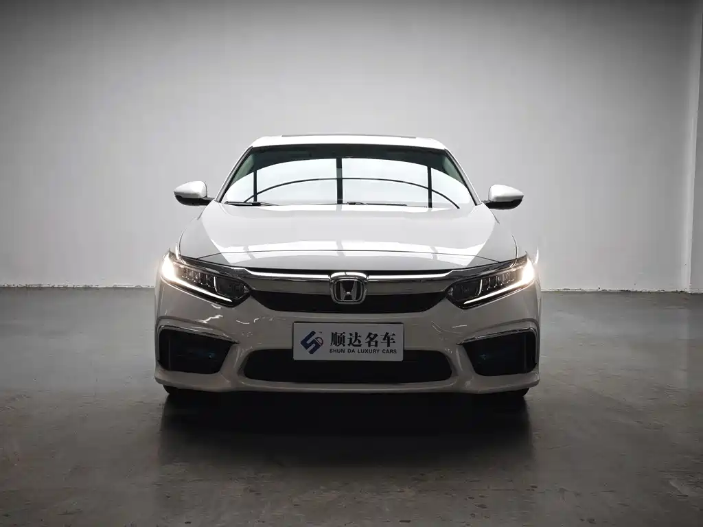 Honda Inspire — фото 2