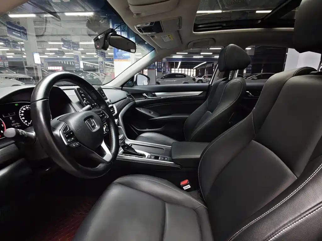 Honda Inspire — фото 5