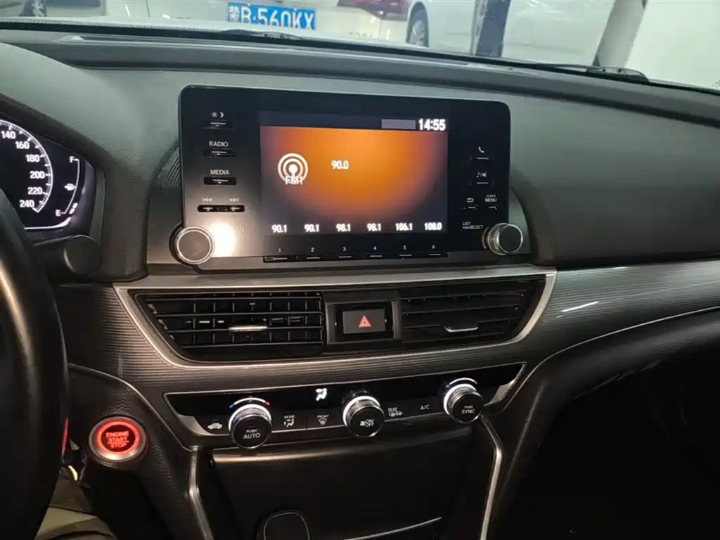 Honda Accord — фото 13