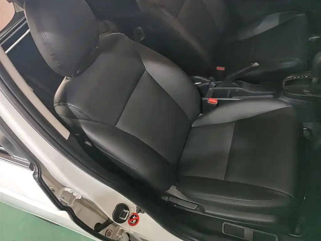 Honda Fit — фото 25