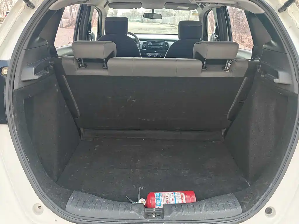Honda Fit — фото 7