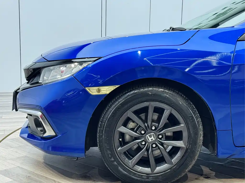 Honda Civic — фото 22