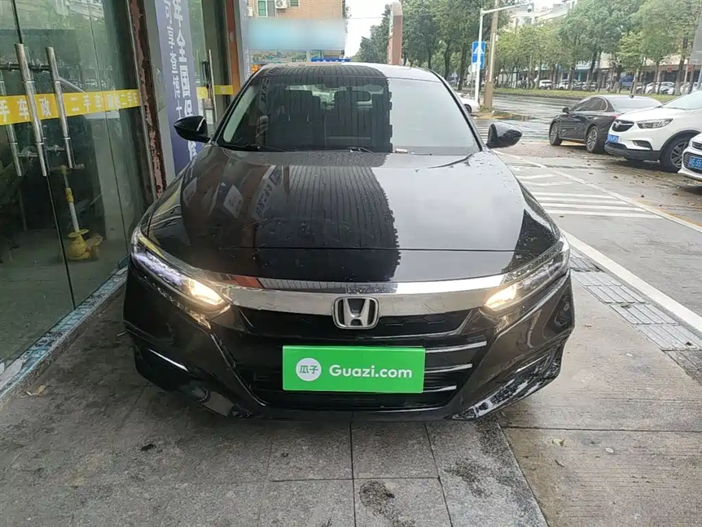 Honda Accord — фото 3