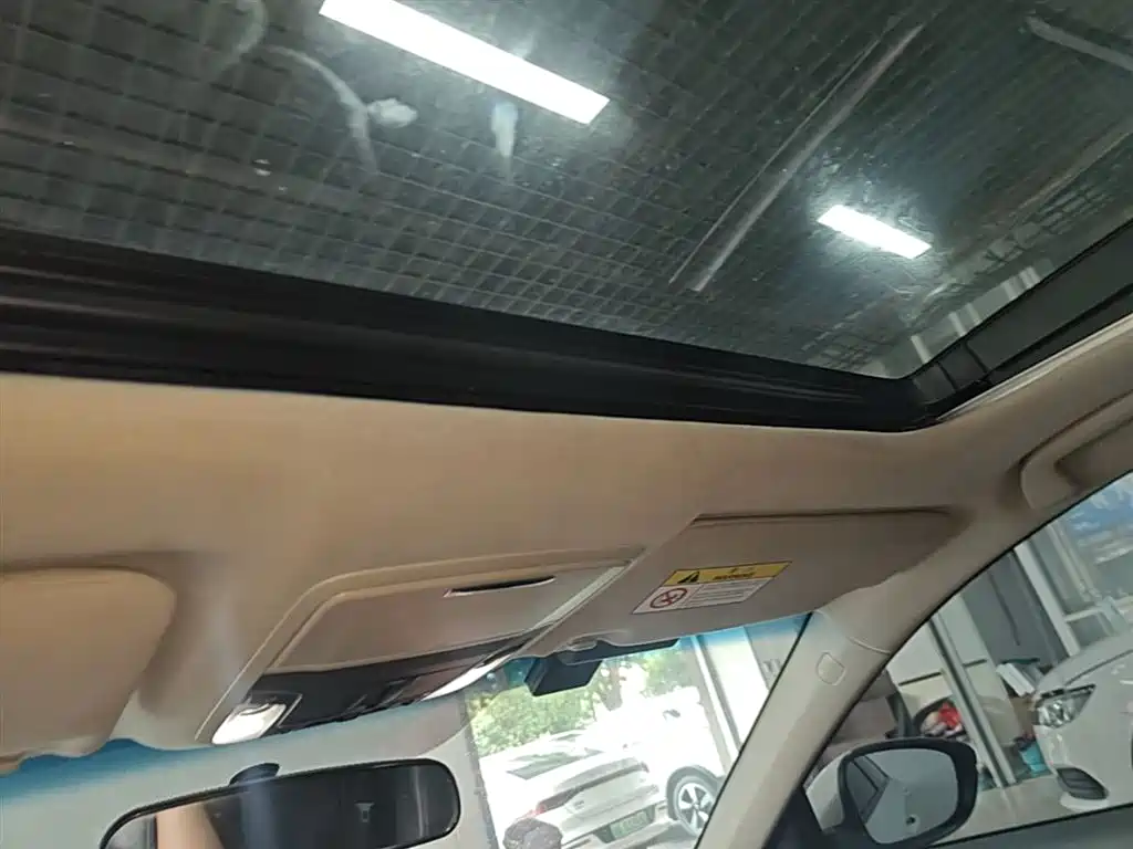 Honda Accord — фото 18