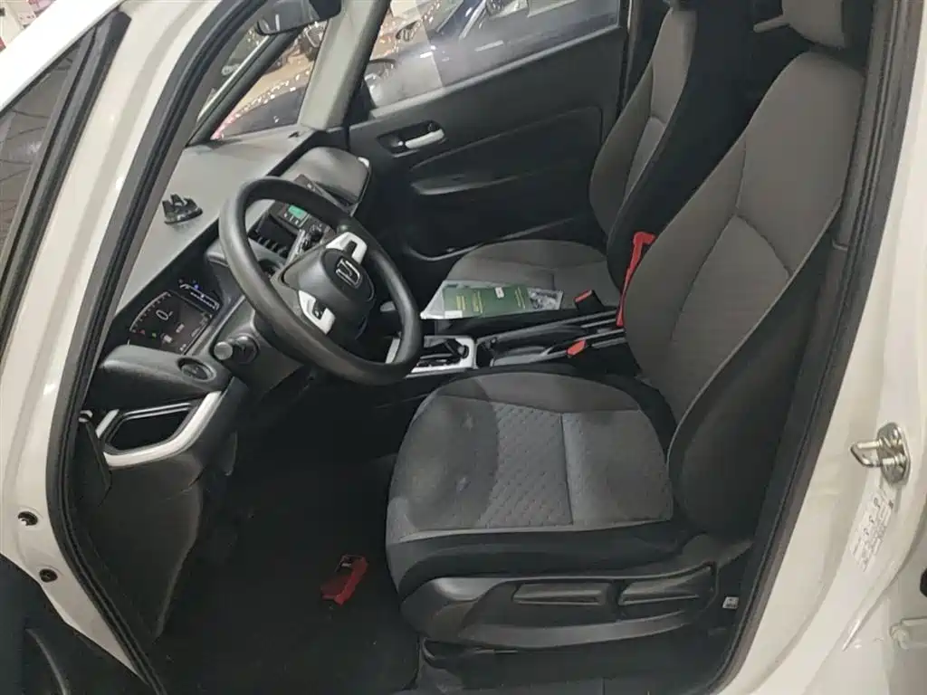 Honda Fit — фото 15