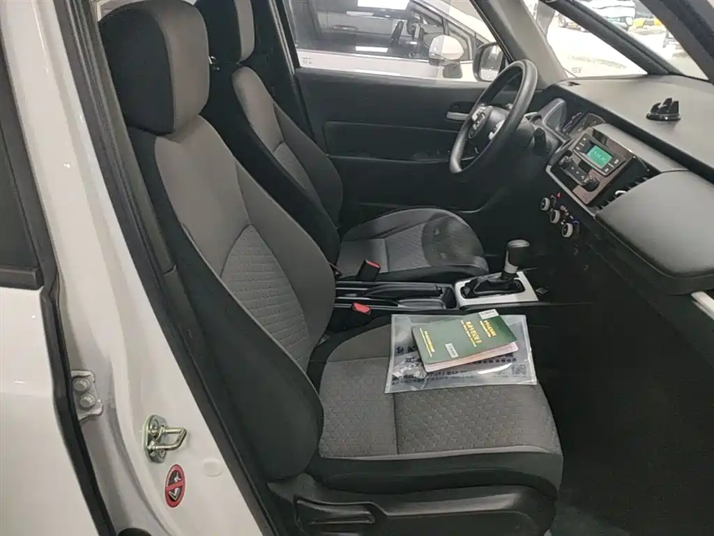 Honda Fit — фото 25