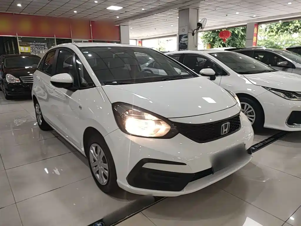 Honda Fit — фото 4