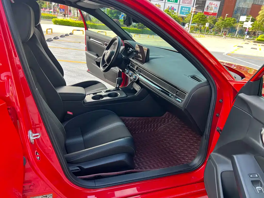 Honda Civic — фото 14