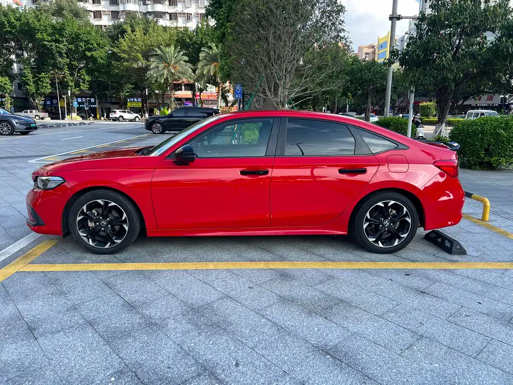Honda Civic — фото 4