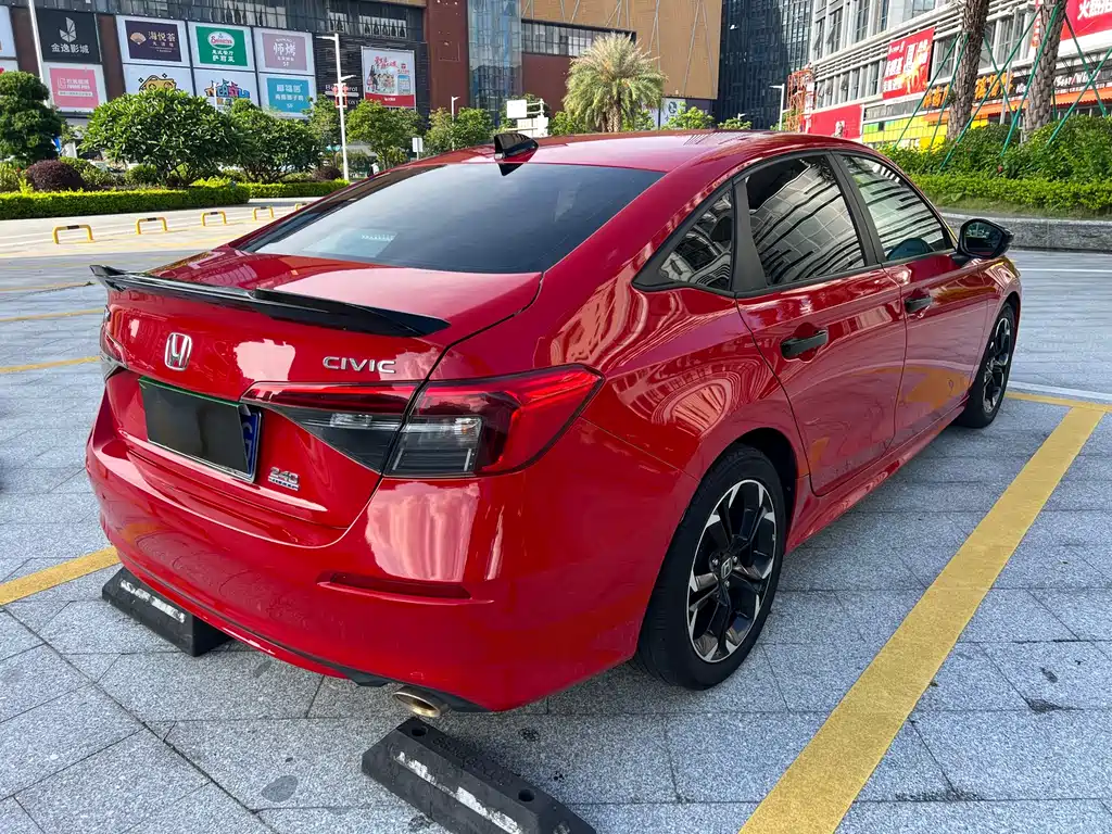 Honda Civic — фото 7
