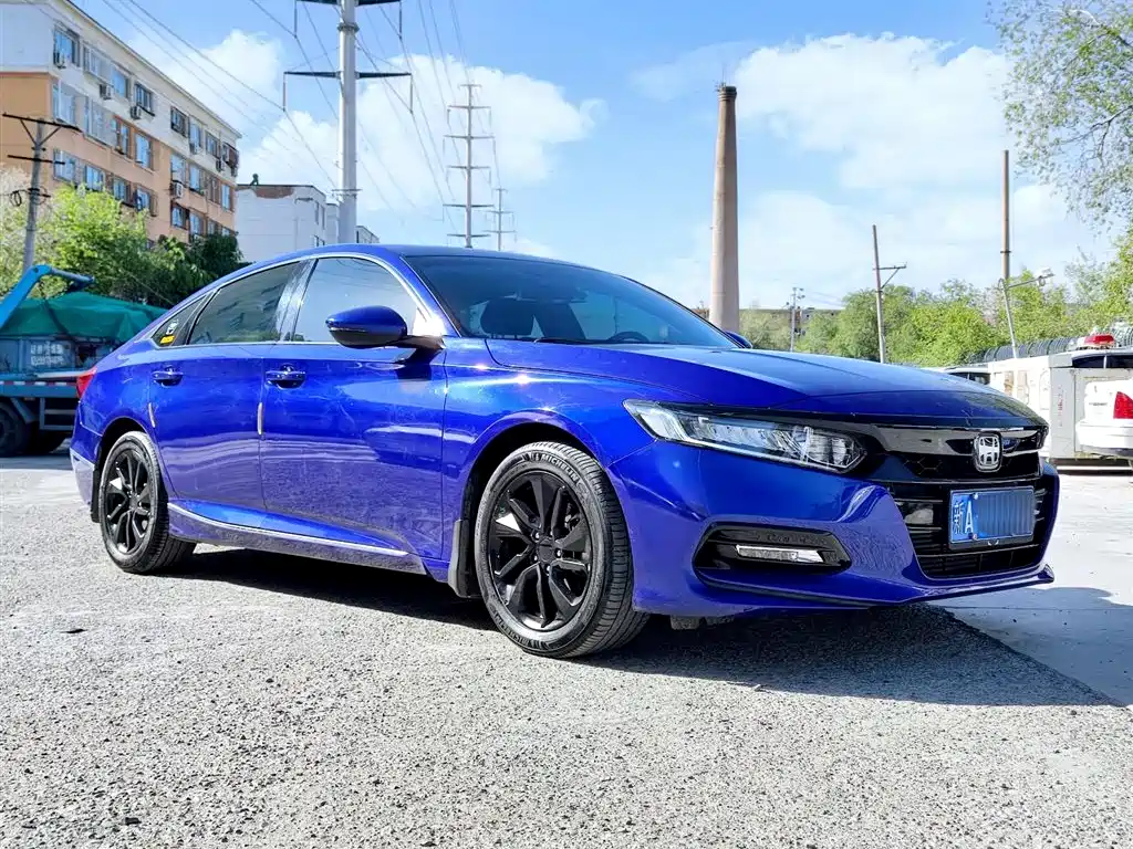 Honda Accord — фото 3