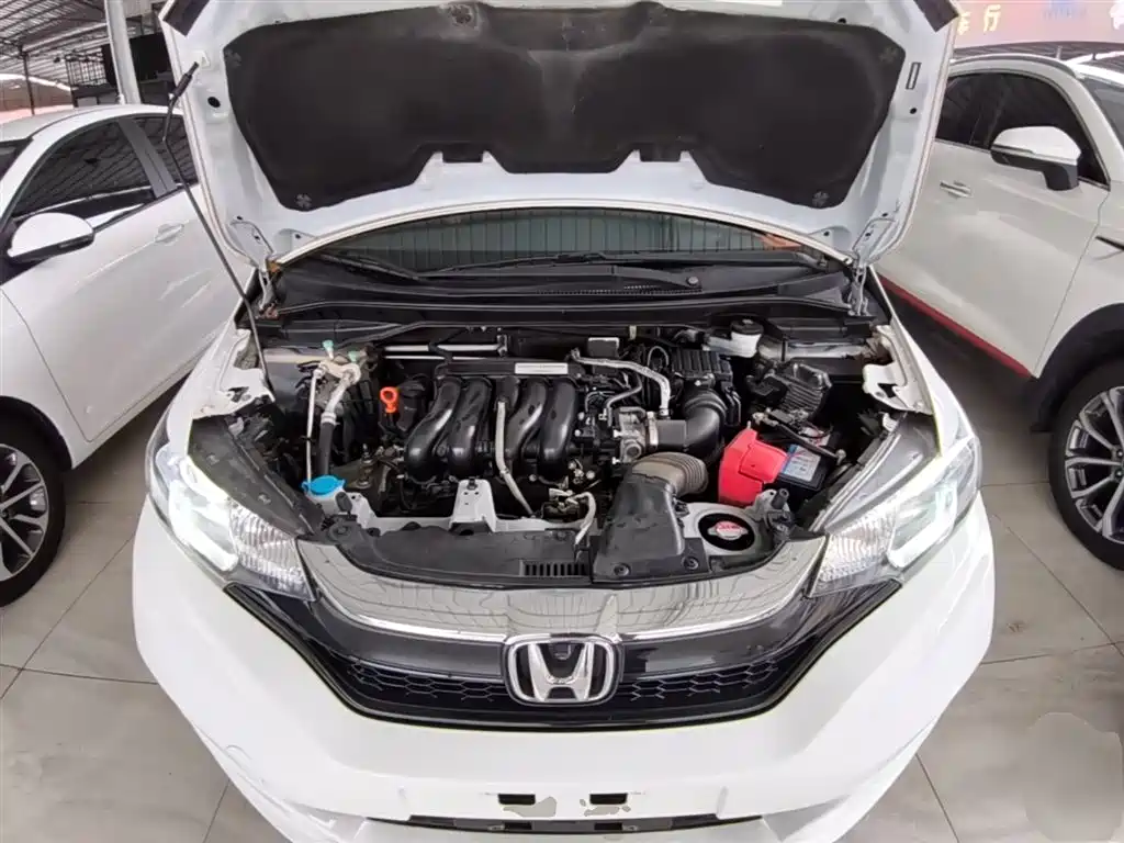 Honda Fit — фото 20