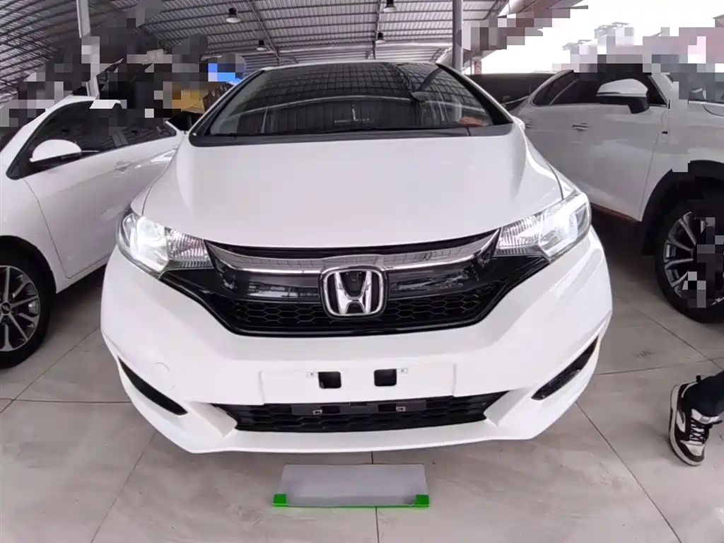 Honda Fit — фото 3
