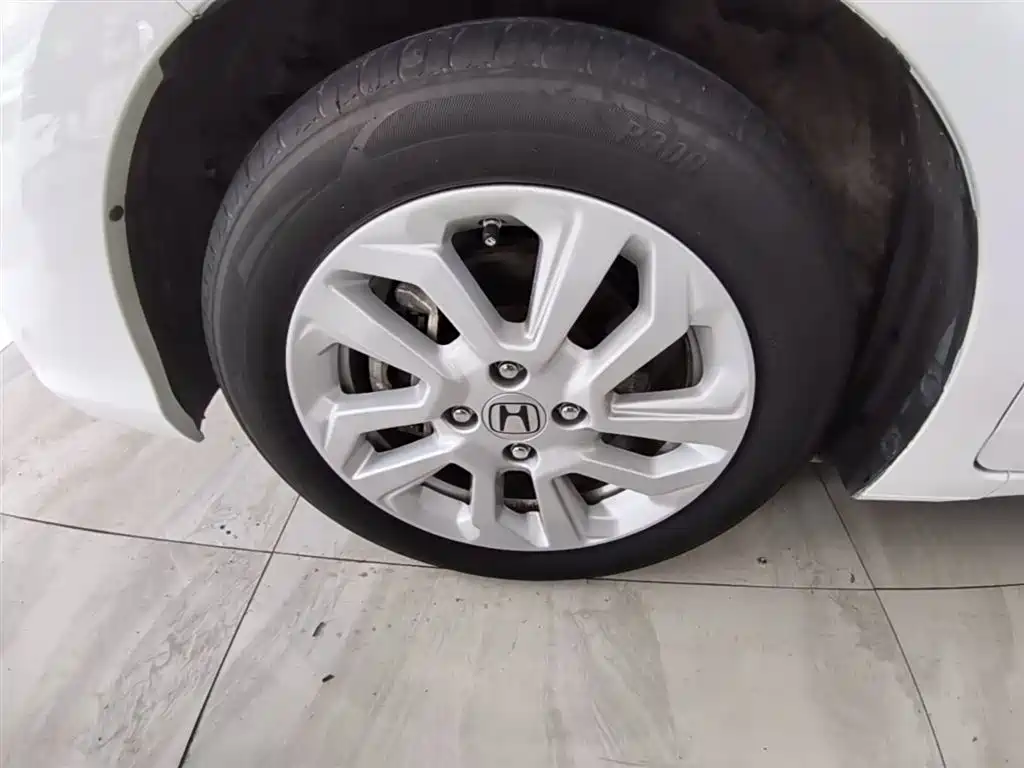 Honda Fit — фото 23