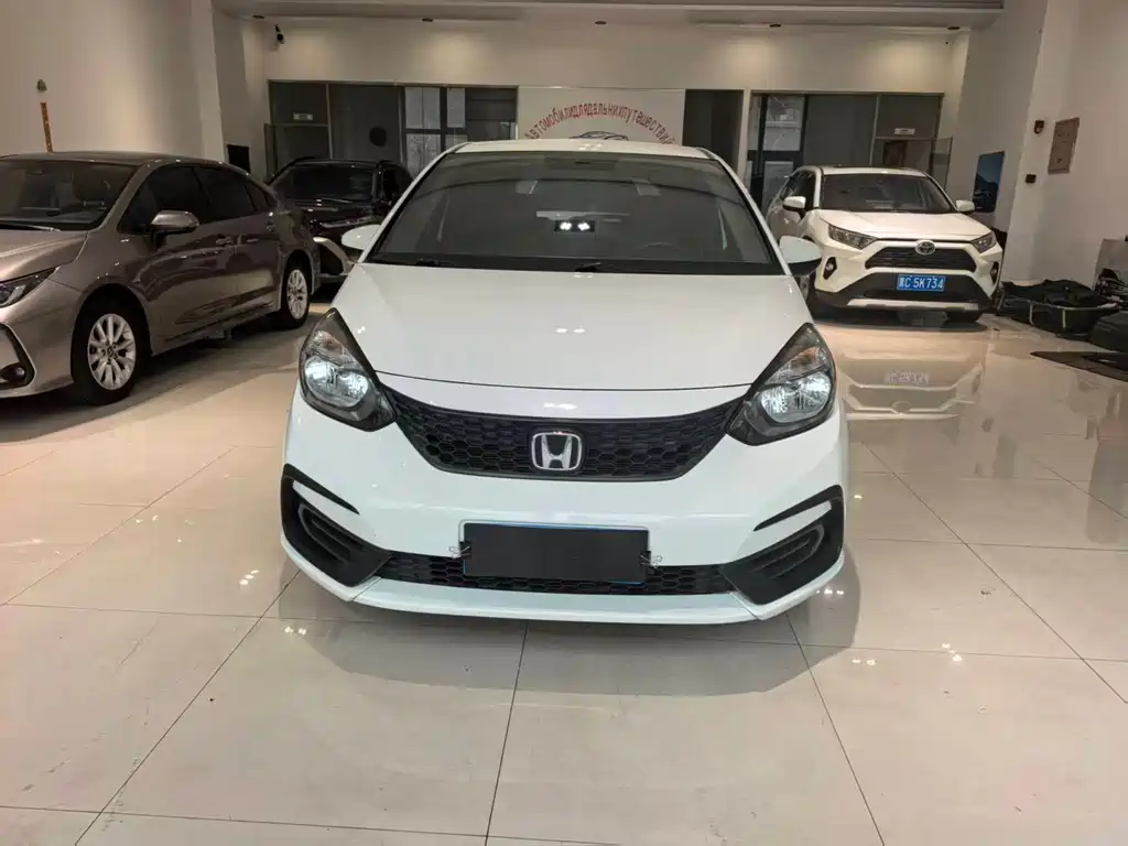 Honda Fit — фото 2