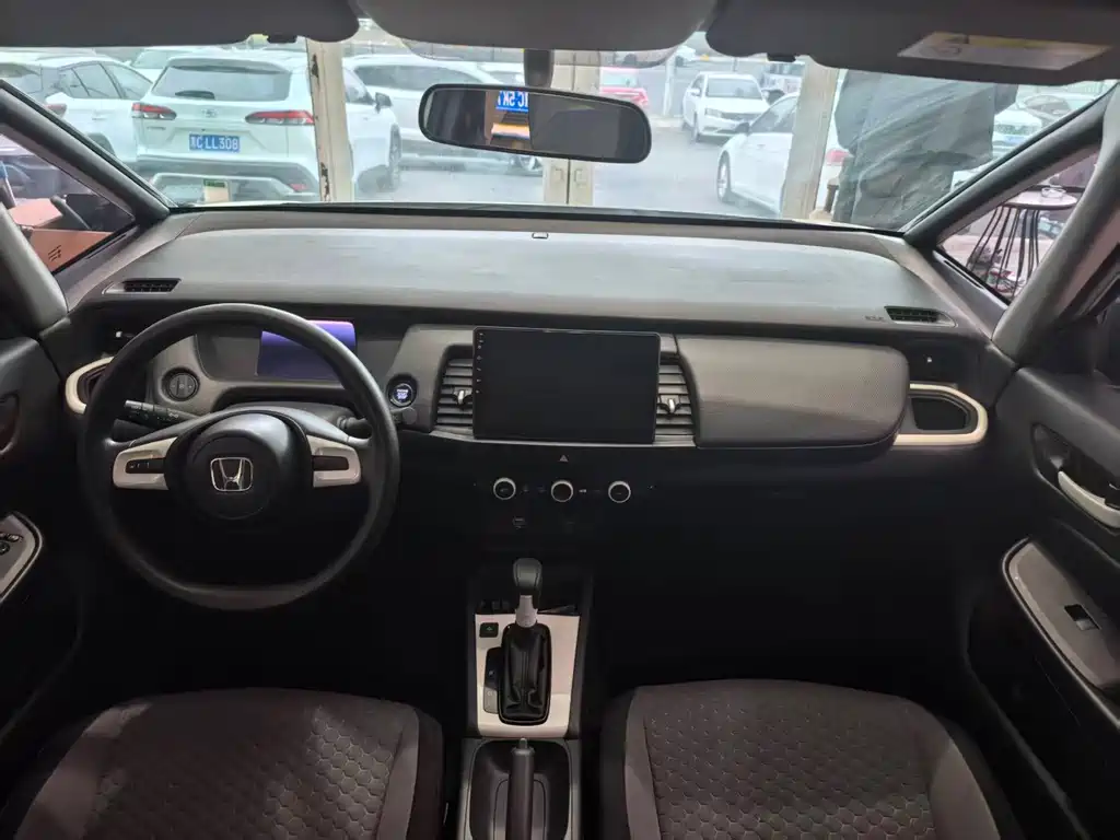 Honda Fit — фото 6