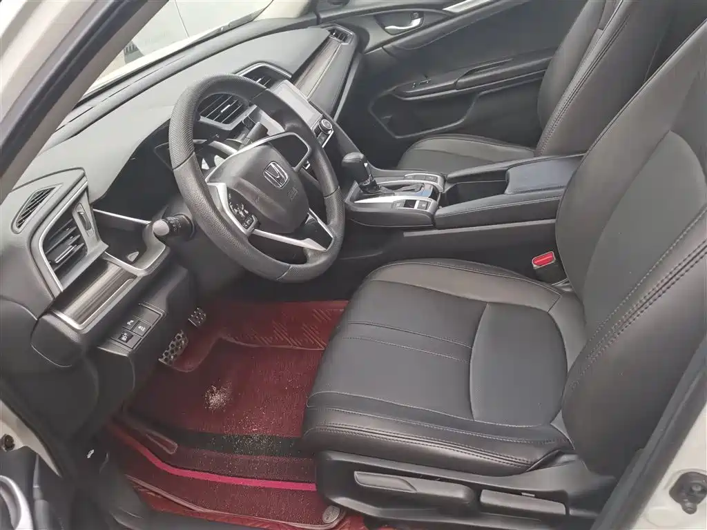 Honda Civic — фото 18