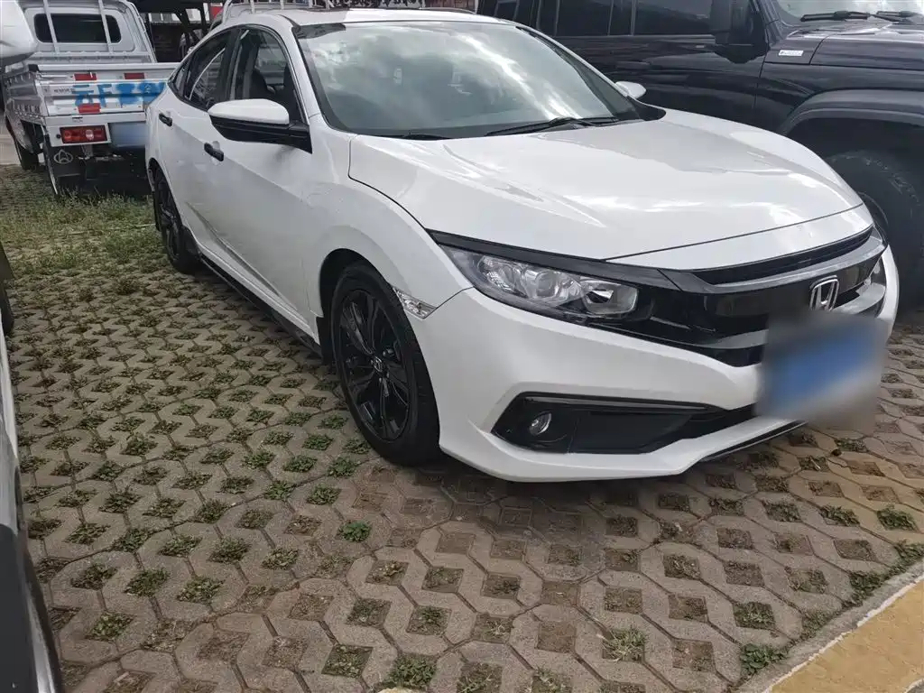 Honda Civic — фото 9