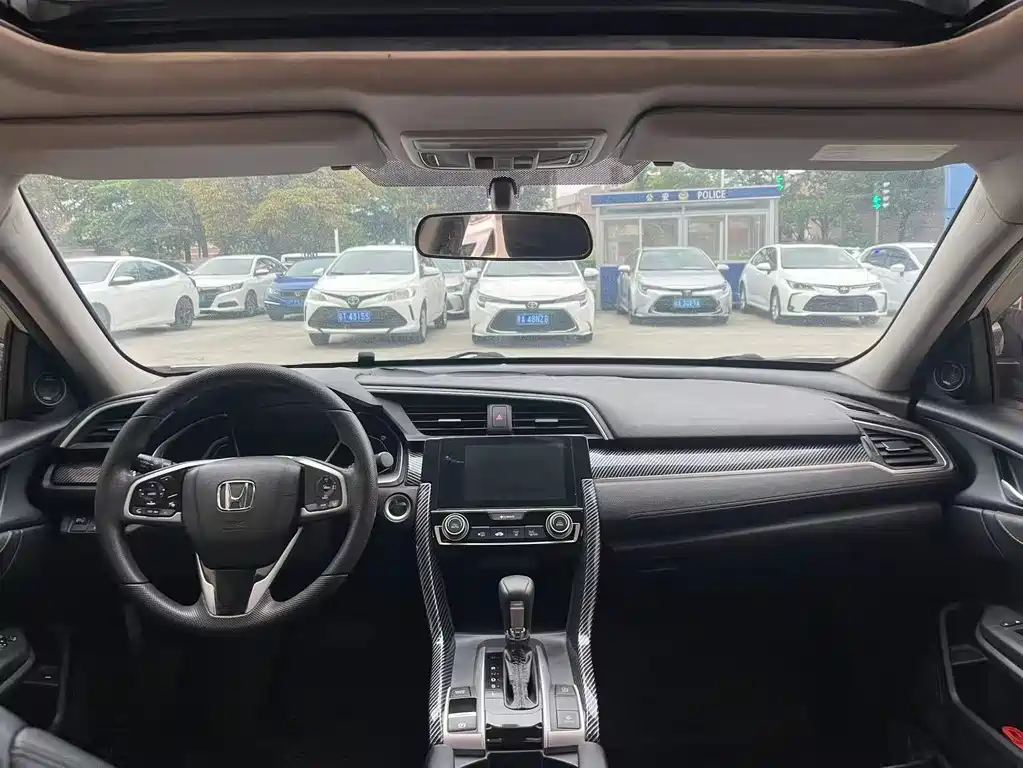 Honda Civic — фото 9