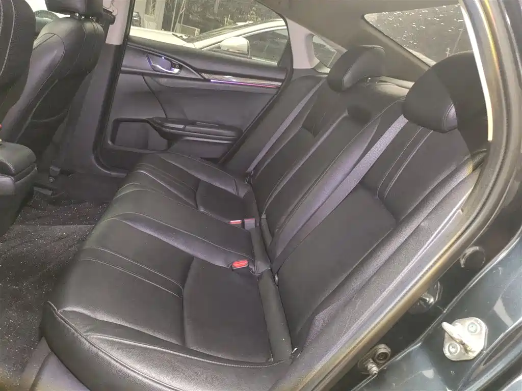 Honda Civic — фото 13