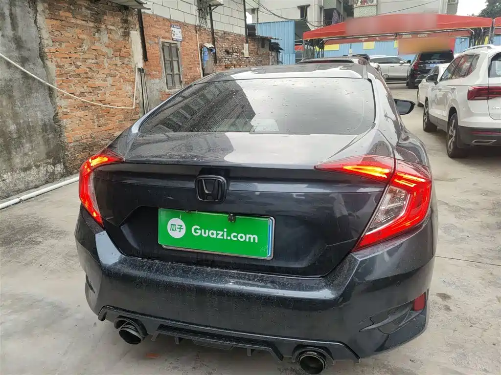 Honda Civic — фото 4