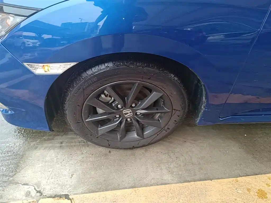 Honda Civic — фото 23