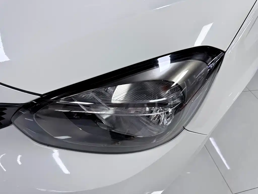 Honda Fit — фото 4