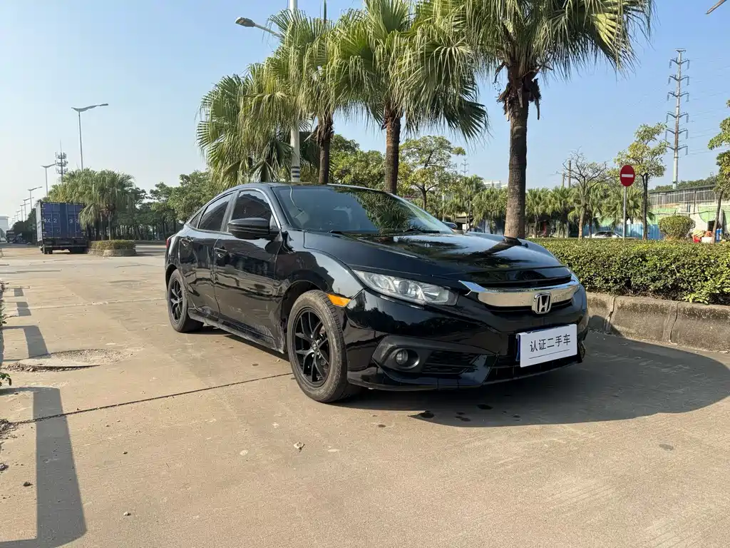 Honda Civic — фото 3