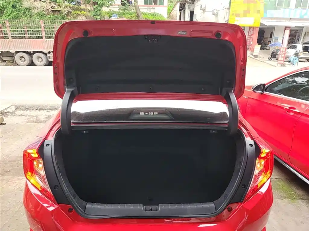 Honda Civic — фото 19