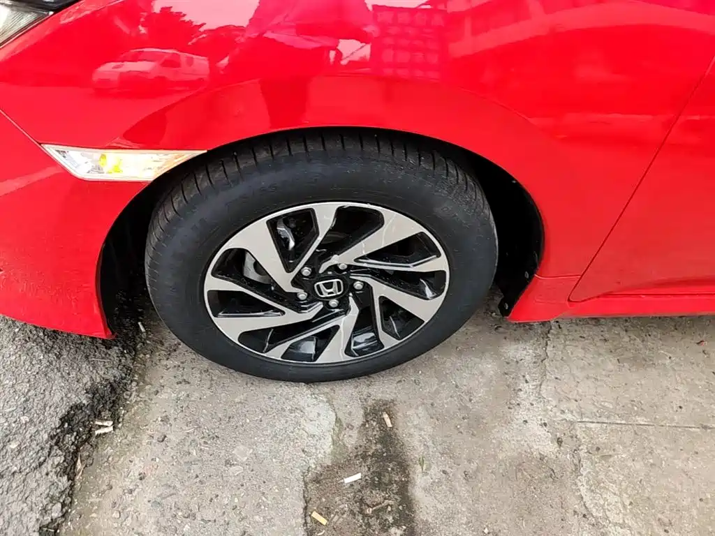 Honda Civic — фото 23