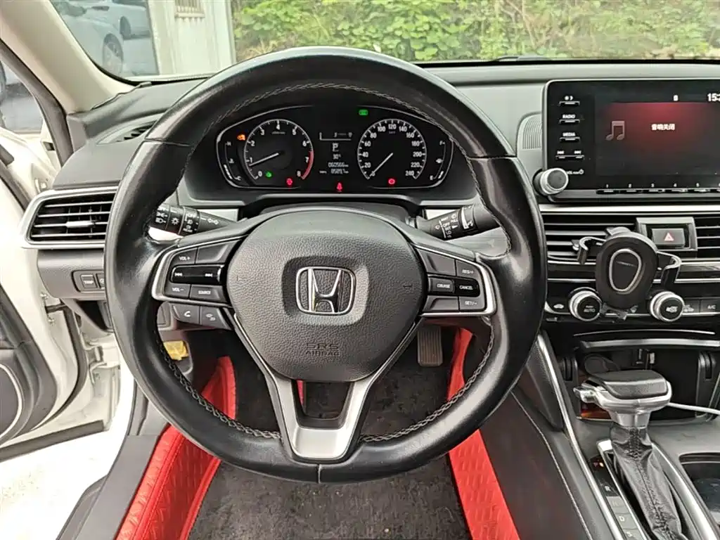 Honda Inspire — фото 11