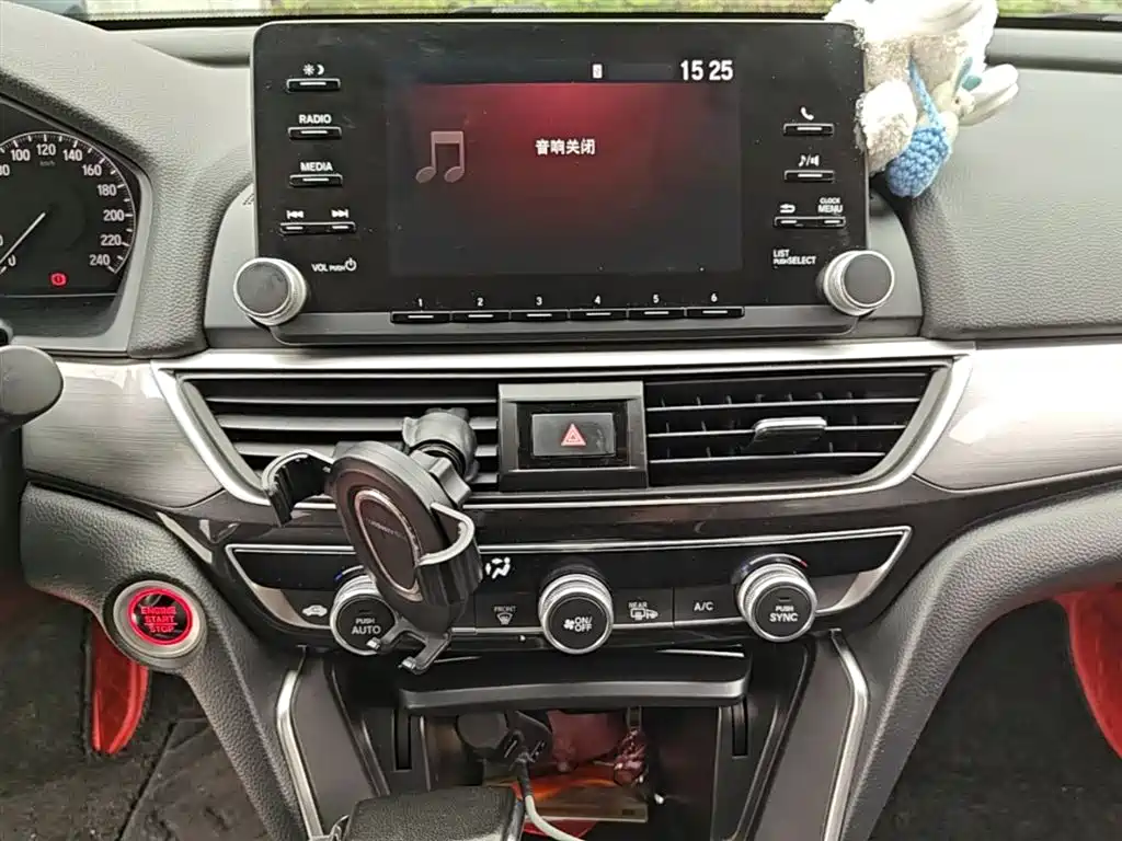 Honda Inspire — фото 13