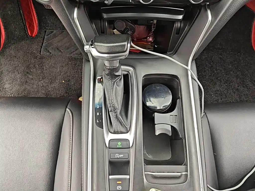 Honda Inspire — фото 14