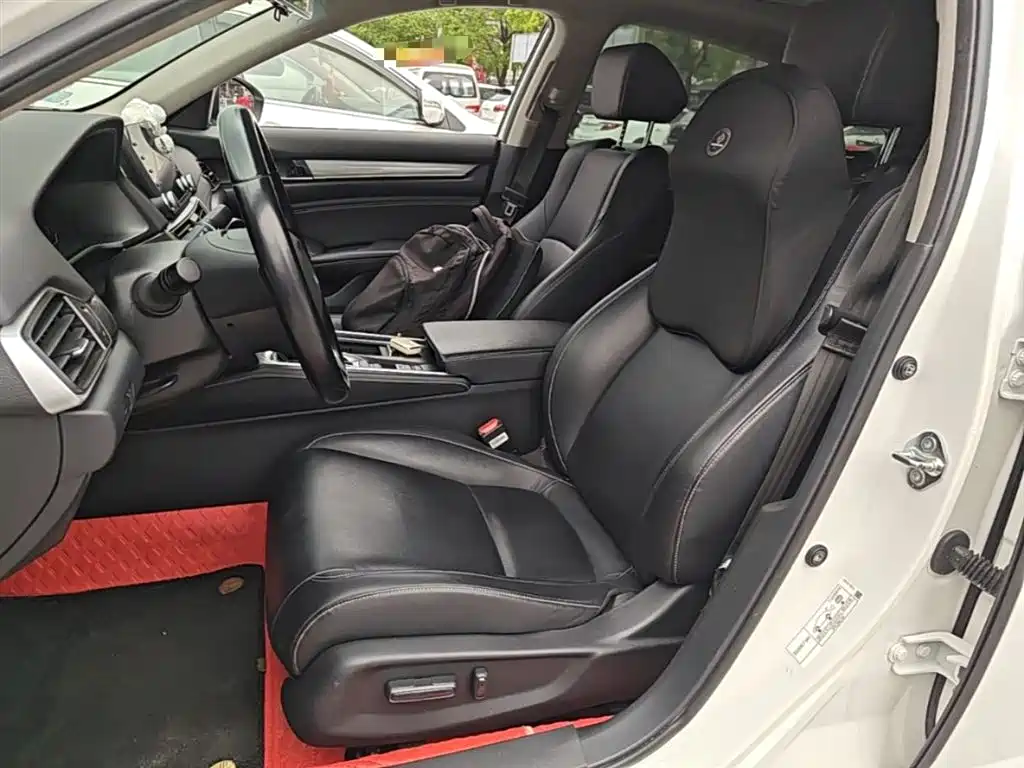 Honda Inspire — фото 15