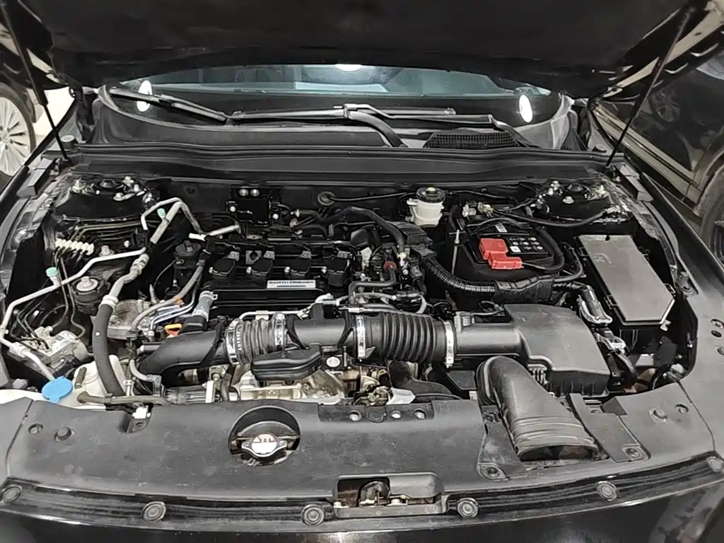 Honda Accord — фото 20