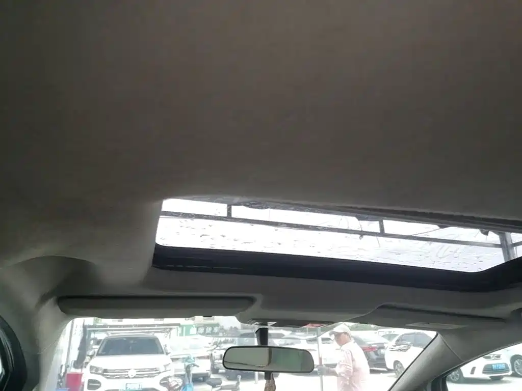Honda Fit — фото 18