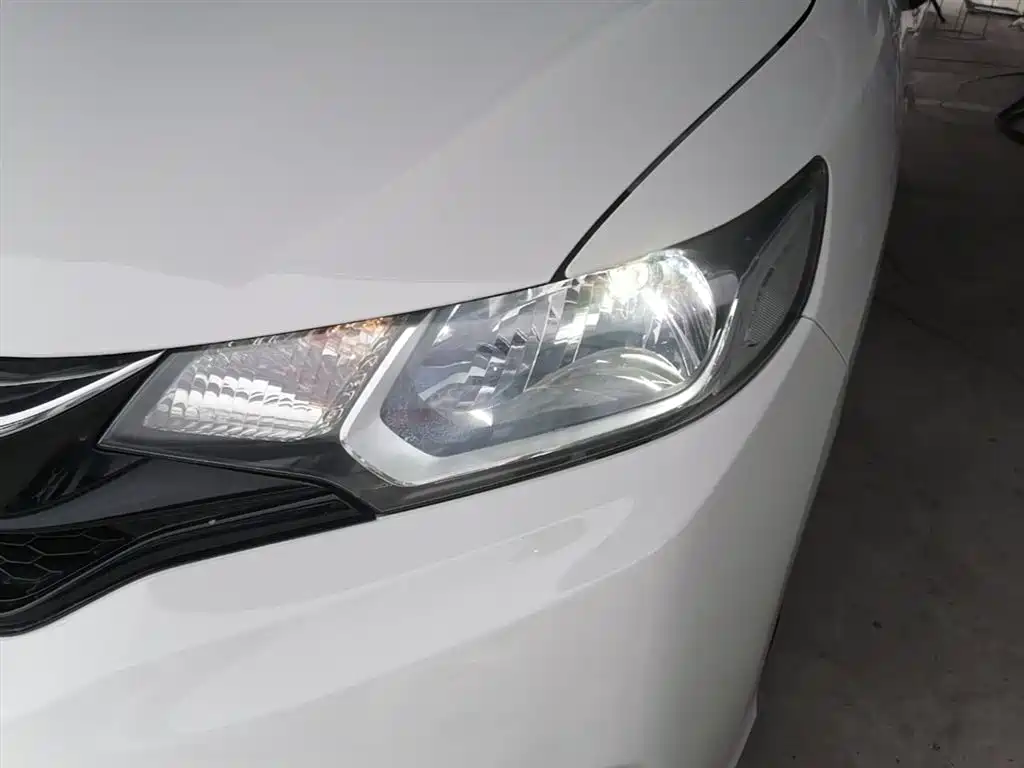 Honda Fit — фото 24