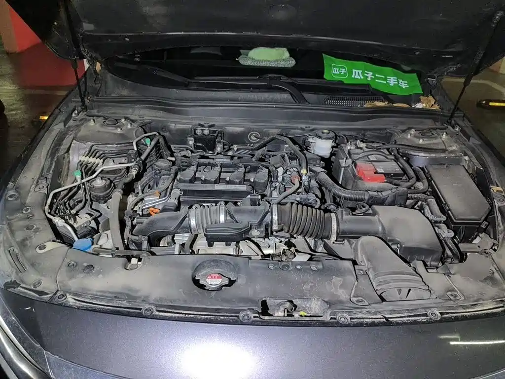 Honda Accord — фото 11