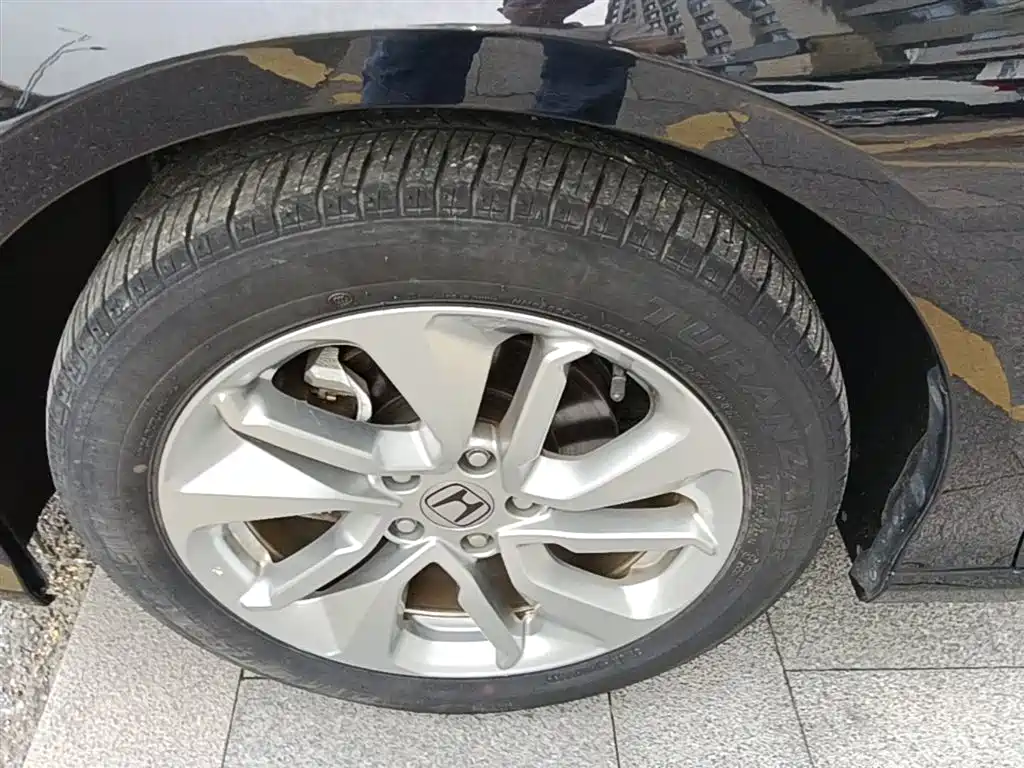 Honda Accord — фото 23