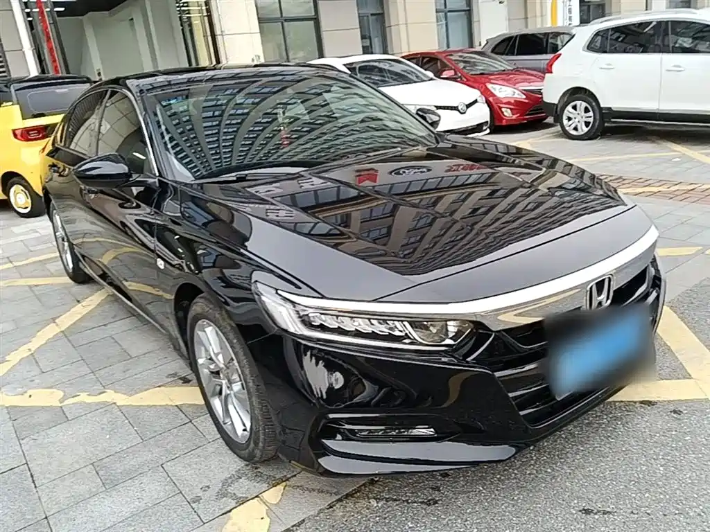 Honda Accord — фото 4