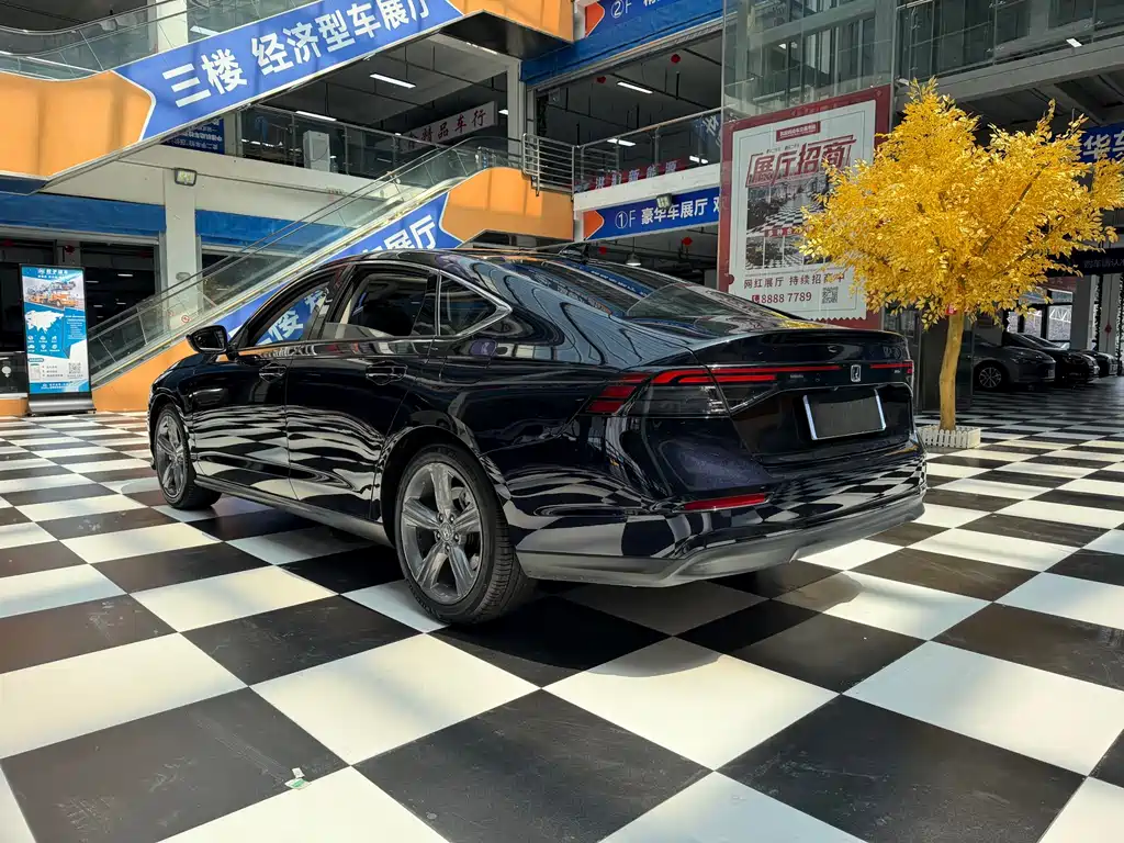 Honda Accord New Energy — фото 18
