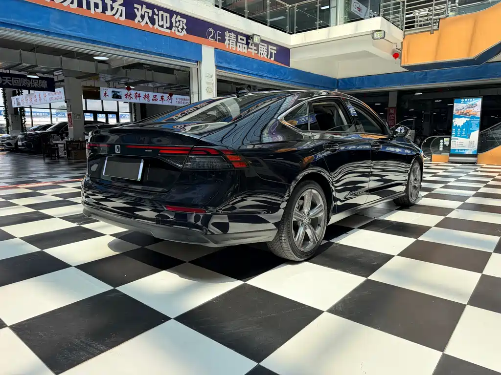 Honda Accord New Energy — фото 19